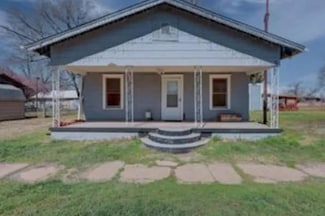 410 E Taylor Ave, Arkansas City, KS 67005