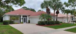 9132 Bay Harbour Cir, West Palm Beach, FL 33411
