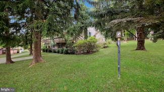 234 Llewelyn Rd, Chester Heights, PA 19017