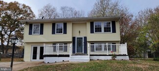 511 Adams Ln, Waldorf, MD 20602