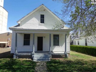 510 N Lincoln St, Marquette, KS 67464