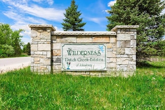 4010 Riverside Dr, Johnsburg, IL 60051