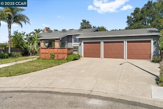 17 Powder Bowl Ct, El Sobrante, CA 94803