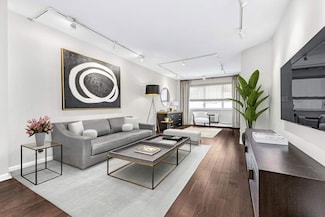 20 E 68th St Unit 5G, New York, NY 10065