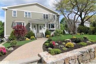 100 Lexington St, Auburndale, MA 02466