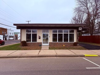 211 2nd St, Taylor, WI 54659