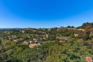 13490 Firth Dr, Beverly Hills, CA 90210