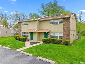 6205 - 6207 N Northmoor Ct, Peoria, IL 61614