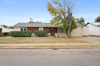 4805 8th St, Lubbock, TX 79416