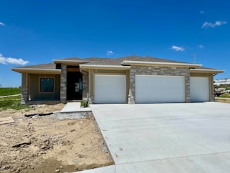 5302 S 200th Ave, Omaha, NE 68135