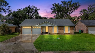 5406 Hazel St, Baytown, TX 77521