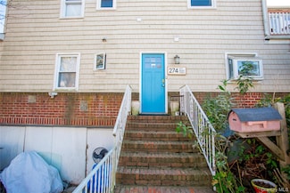 274 W Walnut St, Long Beach, NY 11561