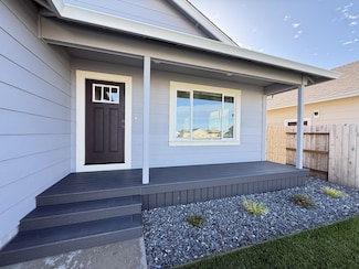 1330 Washington Ct, McKinleyville, CA 95519