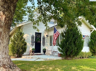130 W Deschutes Ave, Kennewick, WA 99336