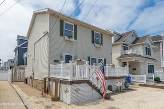 45 Fielder Ave, Seaside Heights, NJ 08751