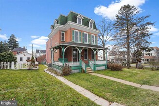 132 Magnolia St, Kennett Square, PA 19348