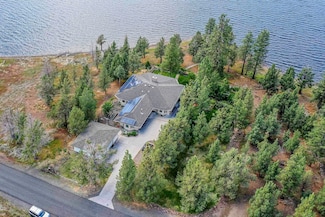 4624 Rainbow Dr, Weed, CA 96094