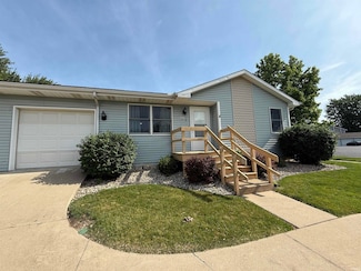 800 E Arthur St Unit I1, Warsaw, IN 46580