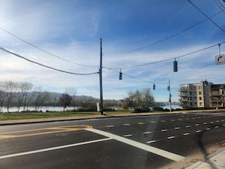 2300 Riverside Dr, Cincinnati, OH 45202