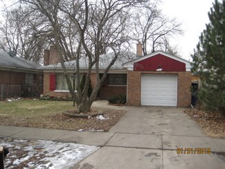 1934 S 2nd Ave, Maywood, IL 60153