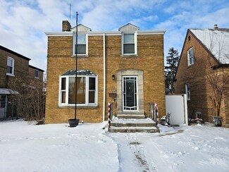 2520 Oak St, Franklin Park, IL 60131