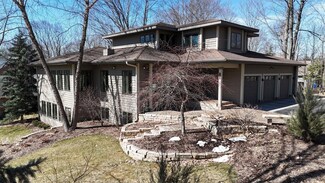 1714 Tall Oaks Dr, Wausau, WI 54403