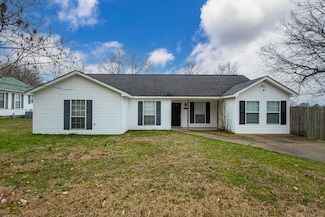 2016 U St, Benton, AR 72015