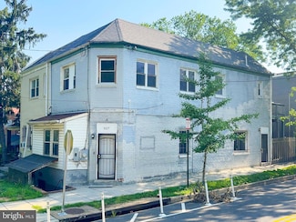 527 42nd St NE, Washington, DC 20019
