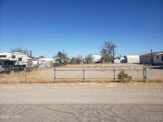 5239 Mesa Dr, Topock/Golden Shores, AZ 86436