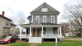 320 W Vine St, Kalamazoo, MI 49001