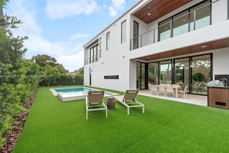 4231 SW 11th St, Coral Gables, FL 33134