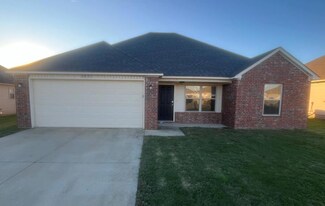 3825 Remington Dr, Jonesboro, AR 72404