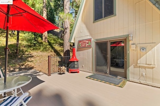 29810 Mariposa Dr, Long Barn, CA 95335