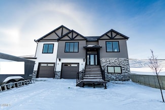 230 Leslie Ln SE, Watford City, ND 58854
