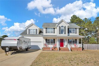 4260 Home Stretch Dr, Parkton, NC 28371