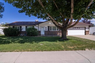 584 Stanford Way, Grand Junction, CO 81504