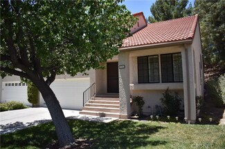 19967 Avenue of The Oaks Unit 294, Newhall, CA 91321