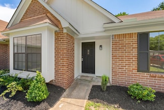 6337 Eastbrier Dr, Memphis, TN 38135