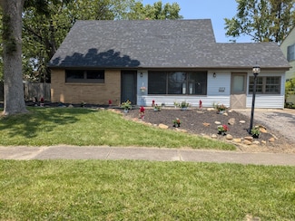 1573 Baxter Dr, Columbus, OH 43227