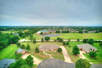 1688 Graces Terrace, Edmond, OK 73025