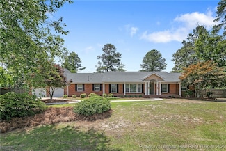 7601 Siple Ave, Fayetteville, NC 28304