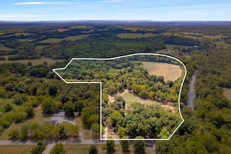 1399 Powell Ln, Lewisburg, TN 37091