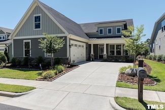 79 Copper Lantern Dr, Chapel Hill, NC 27516