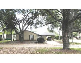 740 Highpoint Ct, Alexandria, LA 71303