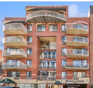 87-26 175th St Unit 3D, Jamaica, NY 11432