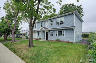 7 Windsor Rd, Edison, NJ 08817