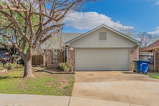 2152 Sunstone Dr, Carrollton, TX 75006