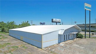 59 Westbank Expy, Gretna, LA 70053