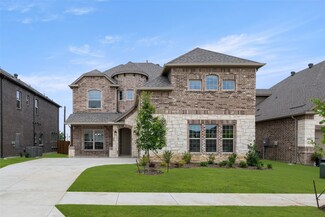 8413 Lavon Ln, Lantana, TX 76226