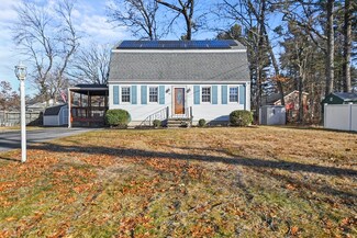 88 Temple St, Tewksbury, MA 01876